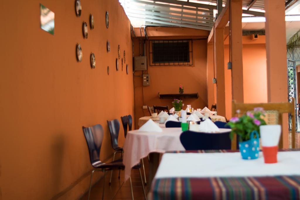 Hotel Valerie Managua Extérieur photo