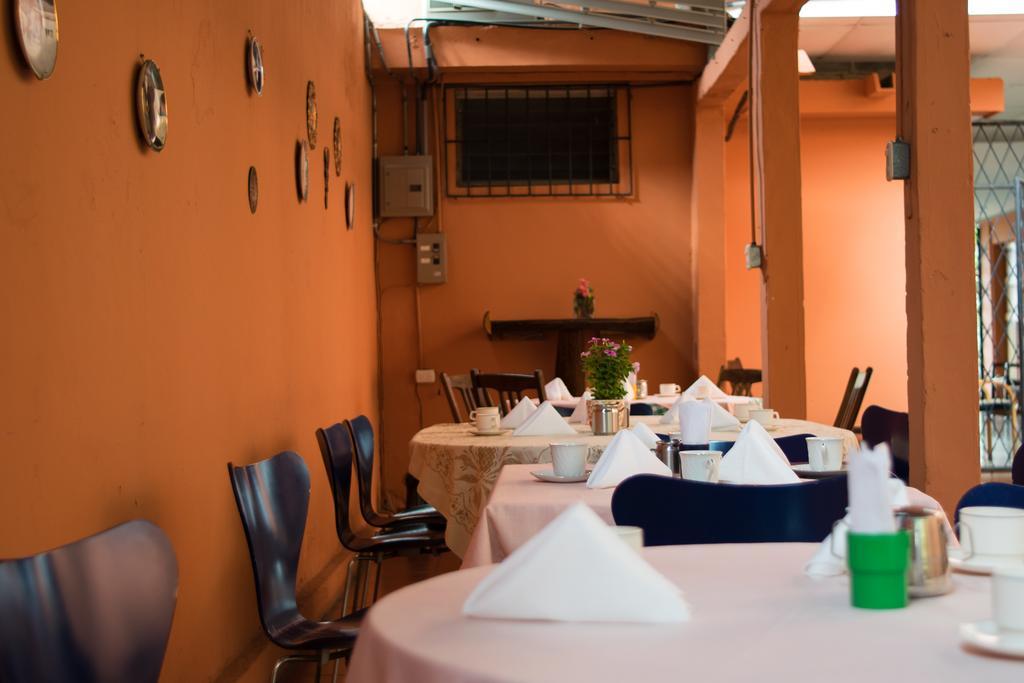 Hotel Valerie Managua Extérieur photo