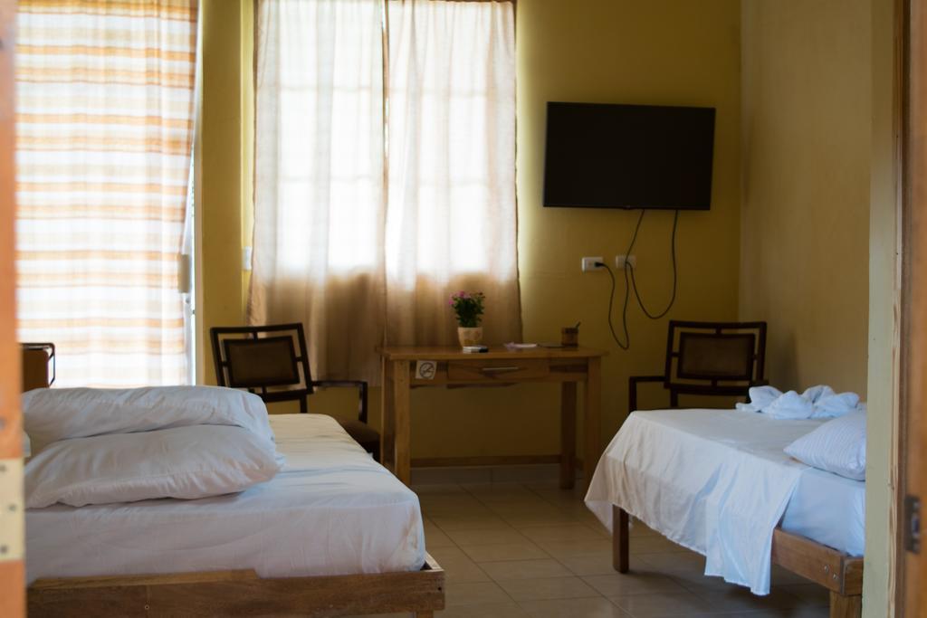 Hotel Valerie Managua Extérieur photo